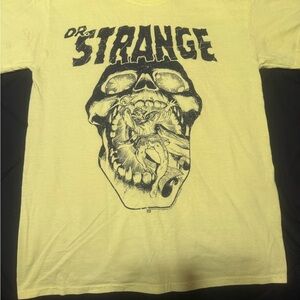 Dr. strange Gildan Bright Green Ultra Cotton Tee med some discoloration see pics
